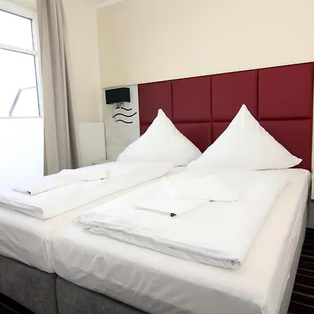 In The Avalon Bellevue *