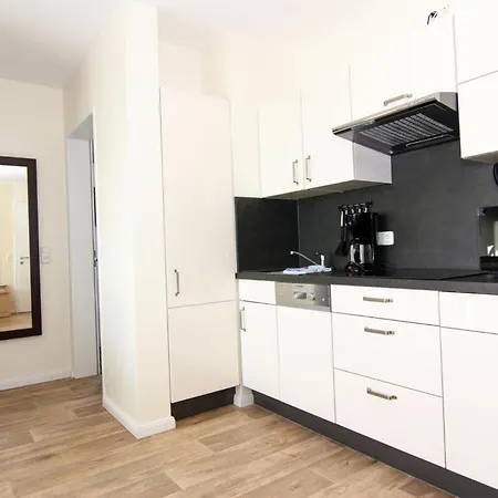 In The Avalon Bellevue,