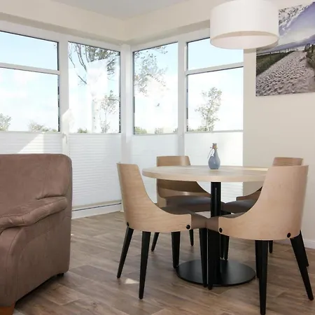 In The Avalon Bellevue, Διαμέρισμα